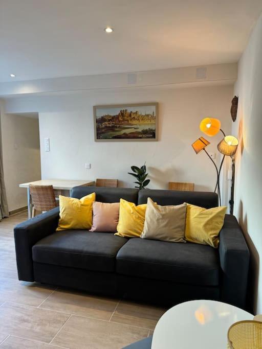 Appartement De Plain-Pied Avec Jardin Avignon Exteriör bild